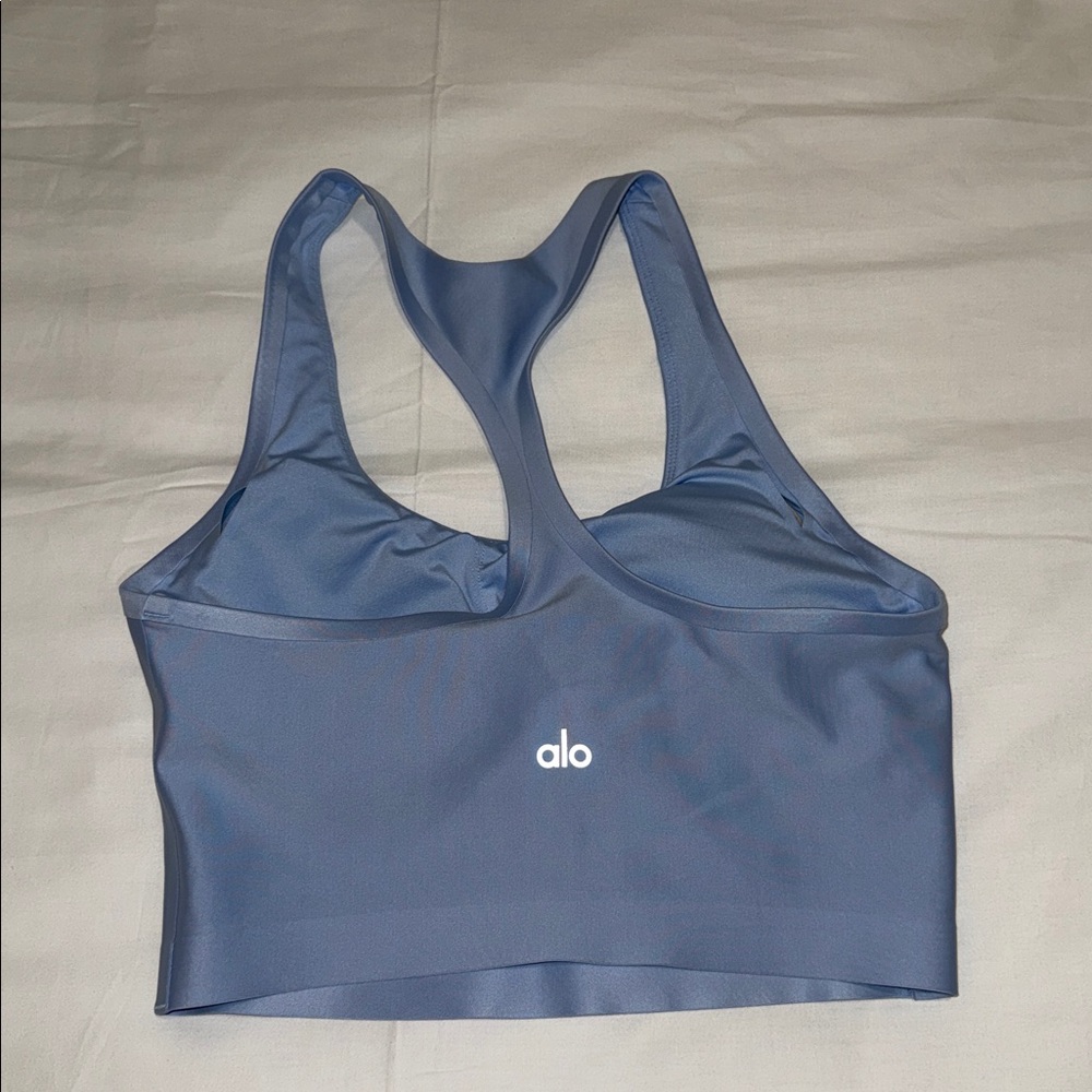 EXCELLENT CONDITION ALO Women's SEASHELL blue bra tank - Picture 3 of 3